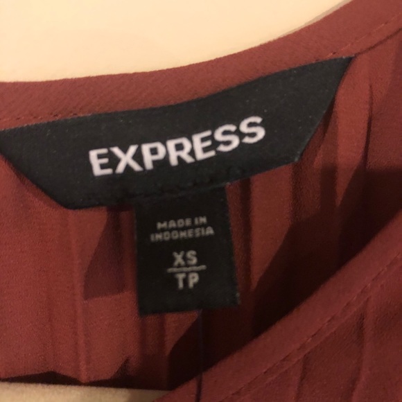 Express Top - Picture 4 of 5